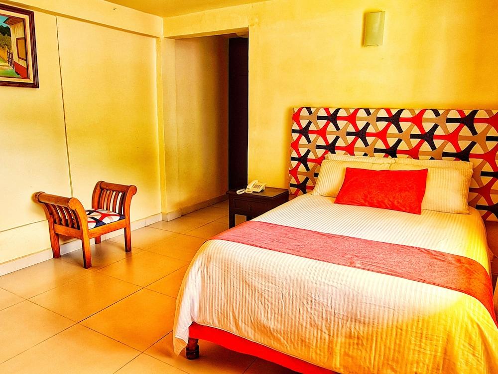 Hotel Jardines Del Carmen San Cristóbal de Las Casas Dış mekan fotoğraf